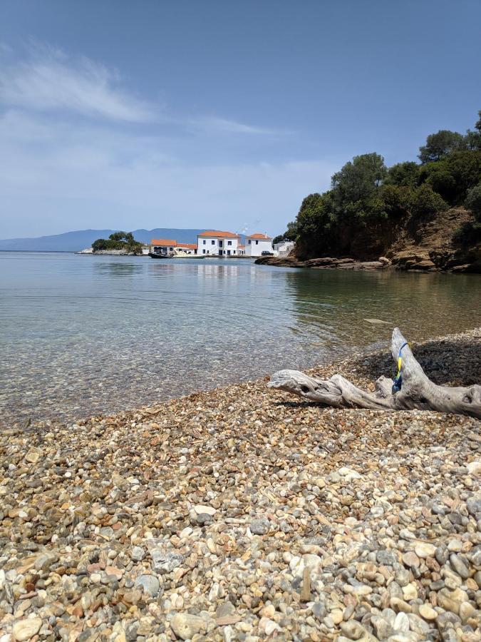 Stylish Ground Floor Maisonette Volos Bagian luar foto