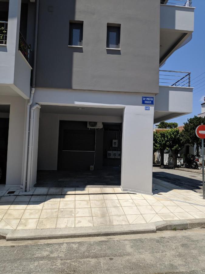 Stylish Ground Floor Maisonette Volos Bagian luar foto